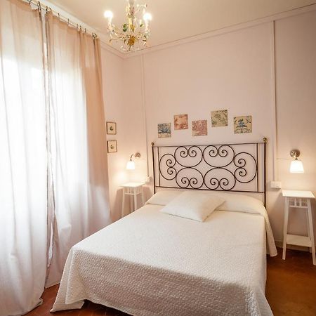 Il Piccolo Verde Affittacamere Terranuova Bracciolini Δωμάτιο φωτογραφία